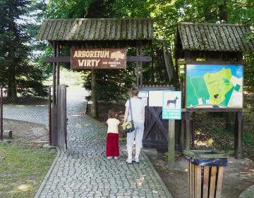 Wirty - największy na Kociewiu ogród dendrologiczny - fot. MOs810